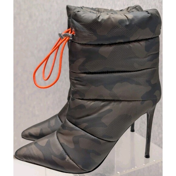 NWOB Steve Madden Clock Camo Puffer Drawstring Stilleto High Heel Boots Size 8 - Picture 4 of 11
